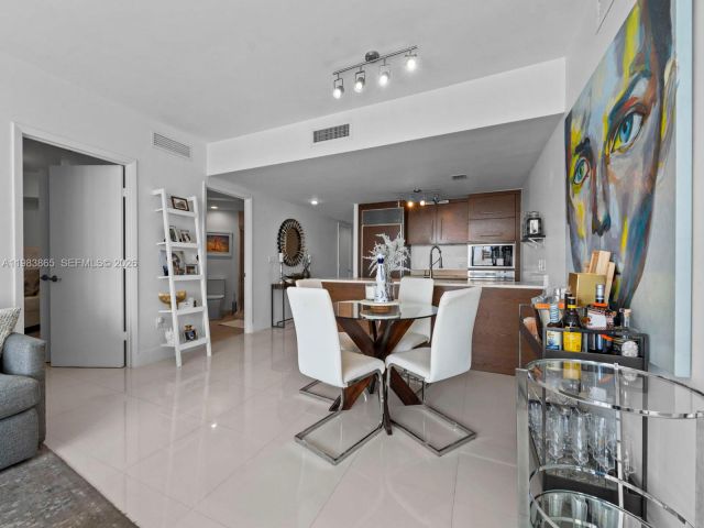 Apartment for sale  Unit # - photo 7510509