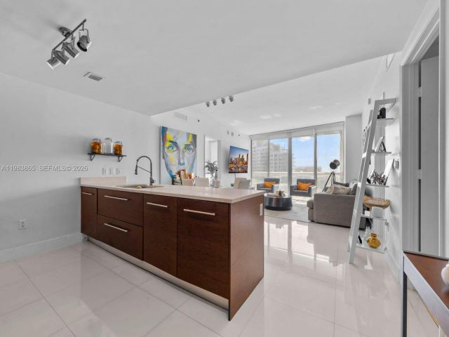 Apartment for sale  Unit # - photo 7510512