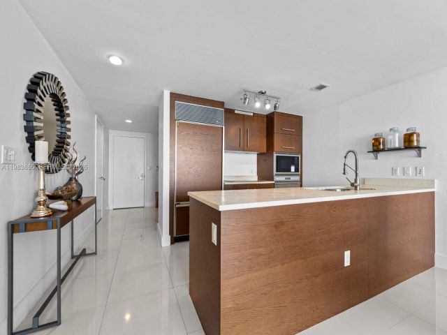 Apartment for sale  Unit # - photo 7510515