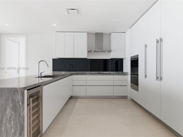 Apartment for rent  Unit #1503 - photo 7497611