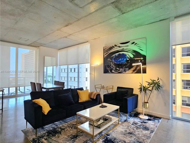 Apartment for rent  Unit #801 - photo 7467627