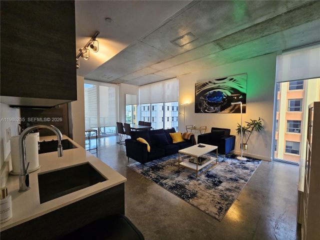 Apartment for rent  Unit #801 - photo 7467629