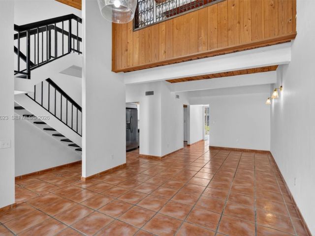 Home for sale at 10406 SW 76th St - photo 7525722