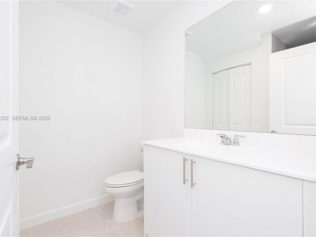 3-bedroom home for rent in Miami - 12476 SW 248th St 8 - MondialRealty