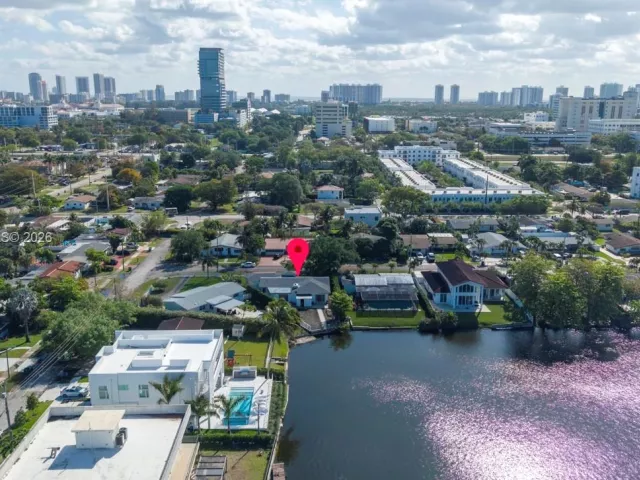 3-bedroom home for sale in Miami - 21330 NE 25th Ct - MondialRealty