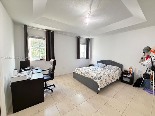 Home for rent at 11416 NW 43rd Ter - photo 7484355