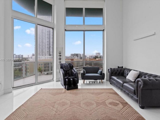 Apartment for rent  Unit #1016 - photo 7513686