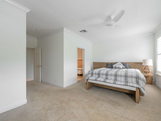 3-bedroom home for sale in West Palm Beach - 742 Cable Beach Lane - MondialRealty