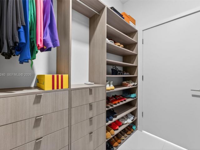 Apartment for rent  Unit #1101 - photo 7487778