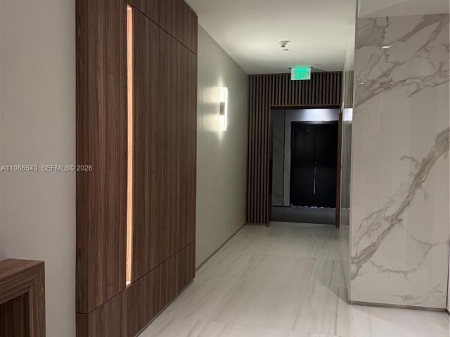 Apartment for sale  Unit #904 - photo 7501940