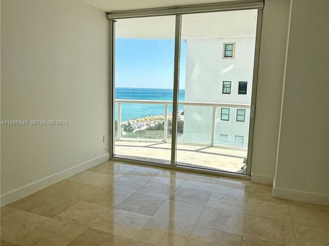 Apartment for sale  Unit #904 - photo 7501945