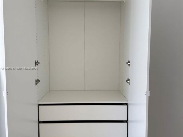 Apartment for sale  Unit #904 - photo 7501948