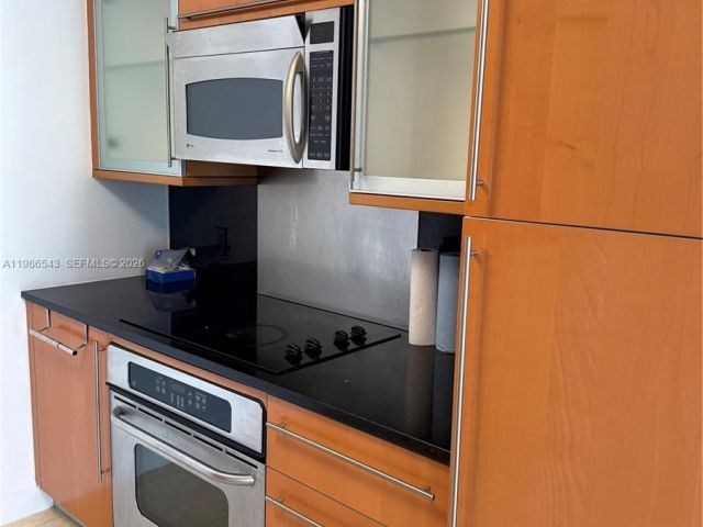 Apartment for sale  Unit #904 - photo 7501949