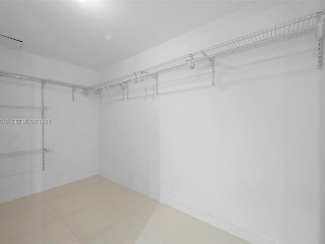 Apartment for rent  Unit #3902 - photo 7486712