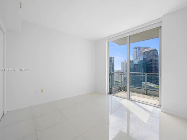 Apartment for rent  Unit #3902 - photo 7486713