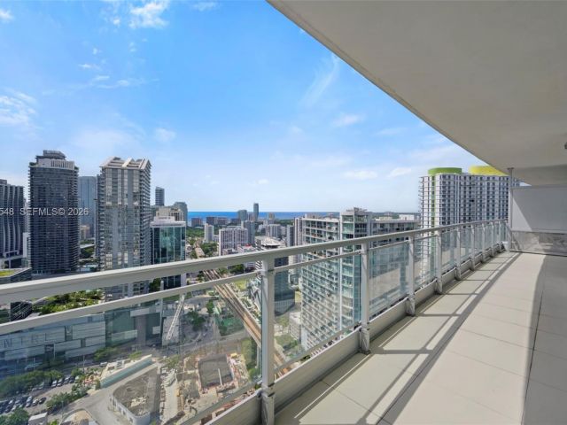 Apartment for rent  Unit #3902 - photo 7486718