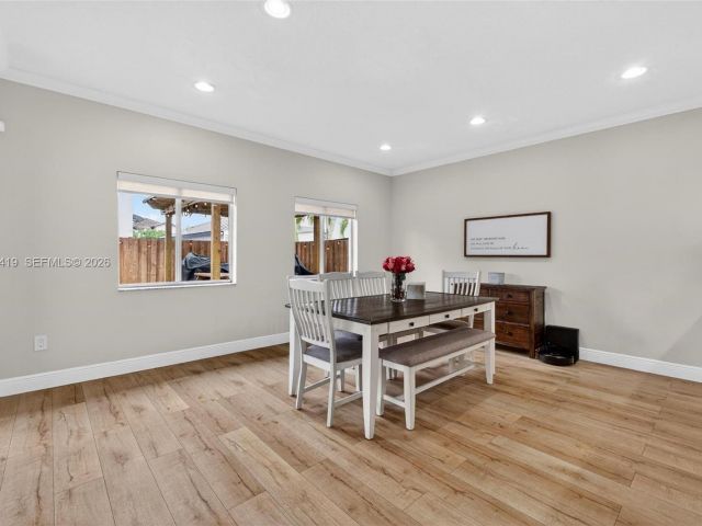 Home for rent at 15874 SW 138th Ter 2 - photo 7501665