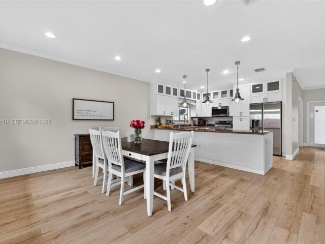 Home for rent at 15874 SW 138th Ter 2 - photo 7501666