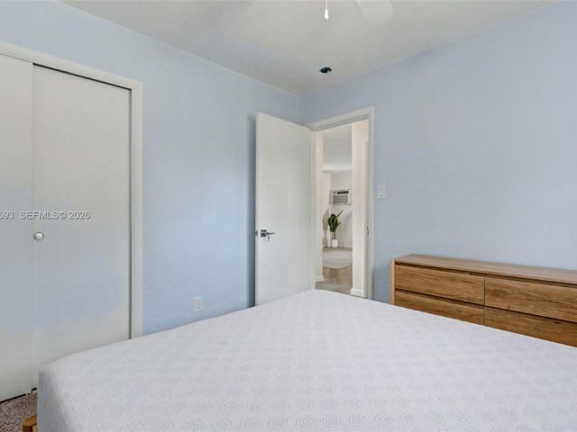 Home for rent at 616 NW 3rd Ct - photo 7461851