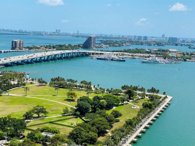 Apartment for rent  Unit #3106 - photo 7477916