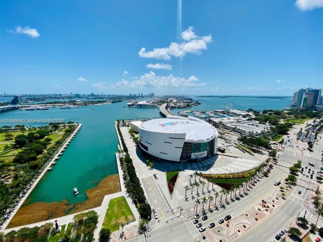 Apartment for rent  Unit #3106 - photo 7477917