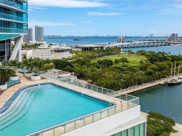 Apartment for rent  Unit #3106 - photo 7477934