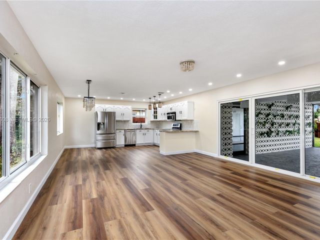 Home for rent at 1507 Harding St - photo 7471818