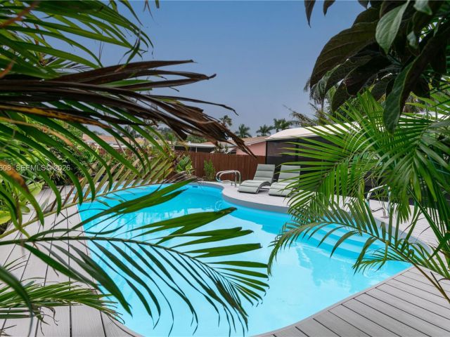 Home for rent at 1507 Harding St - photo 7471836