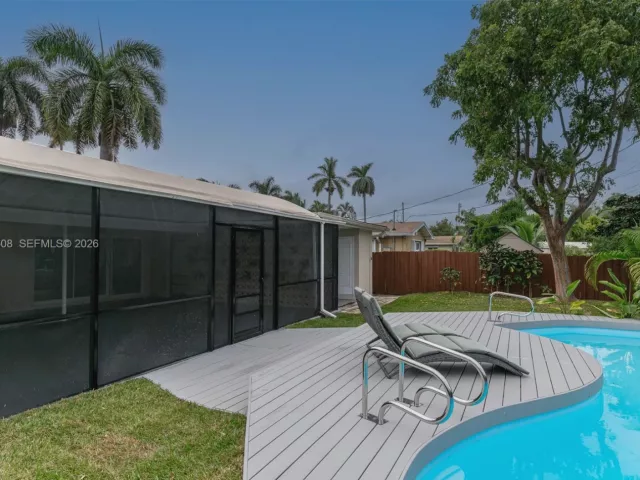 2-bedroom home for rent in Hollywood - 1507 Harding St - MondialRealty