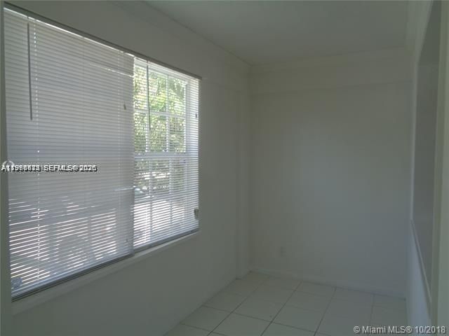 Home for rent at 1925 Thomas St 1925 - photo 7471880