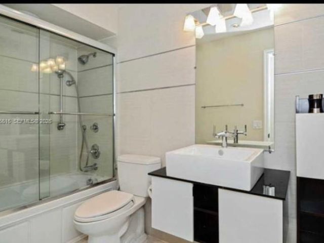 Home for rent at 2991 Lakewood Ln 329 - photo 7528258