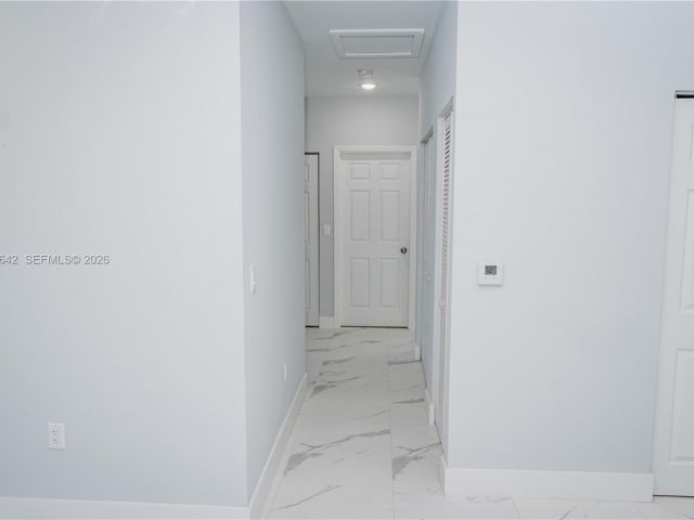 3-bedroom home for rent in Fort Lauderdale - 521 NW 22nd Ave - MondialRealty