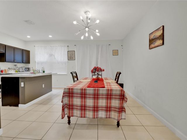 3-bedroom home for rent in Homestead - 101 NE 37th Pl 0 - MondialRealty