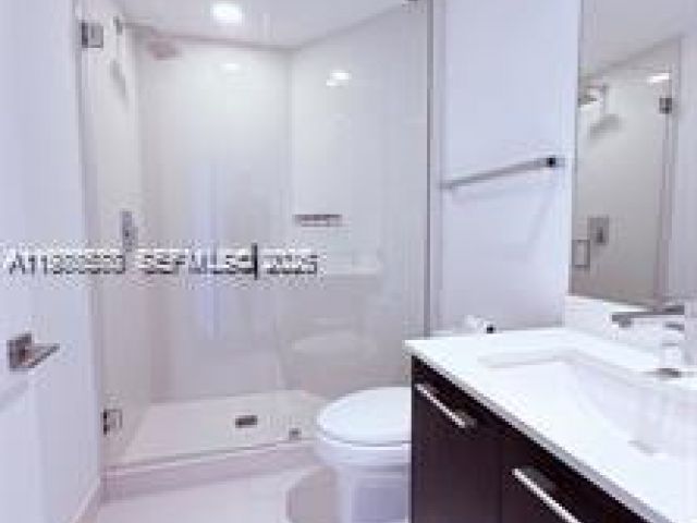 Apartment for rent  Unit #3903 - photo 7508153