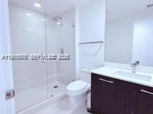 Apartment for rent  Unit #3903 - photo 7508158