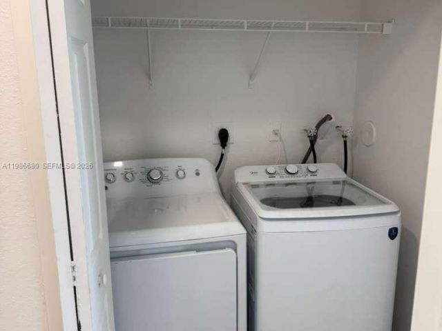 3-bedroom home for rent in Homestead - 2470 SE 15th Pl 335 - MondialRealty