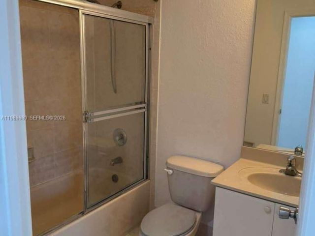 3-bedroom home for rent in Homestead - 2470 SE 15th Pl 335 - MondialRealty