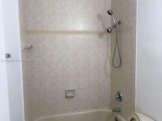 3-bedroom home for rent in Homestead - 2470 SE 15th Pl 335 - MondialRealty