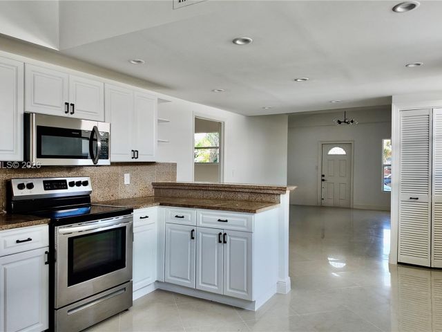 Home for rent at 1721 Fletcher St - photo 7471840