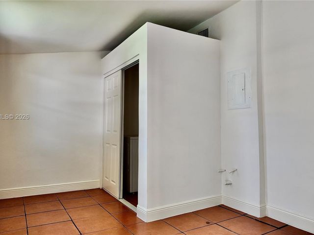 Home for rent at 1721 Fletcher St - photo 7471854