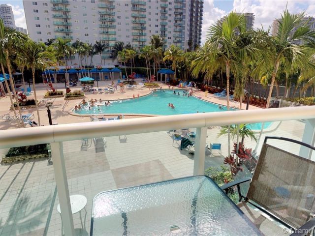 Apartment for sale  Unit #204 - photo 7514488