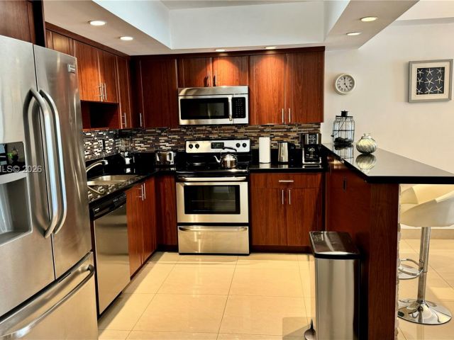 Apartment for sale  Unit #204 - photo 7514497