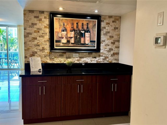 Apartment for sale  Unit #204 - photo 7514505