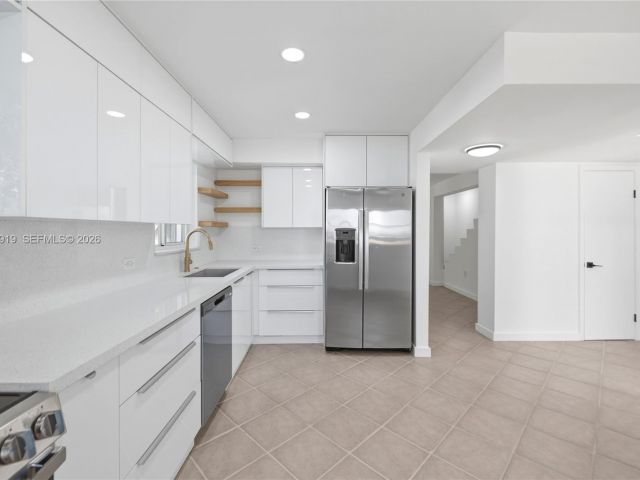 4-bedroom home for sale in Miami - 5251 SW 6th St - MondialRealty