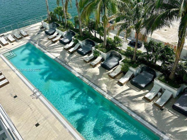 Apartment for rent  Unit #1003 - photo 7518325