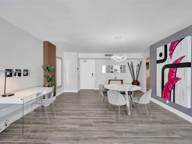 Apartment for rent  Unit #1109 - photo 7505793