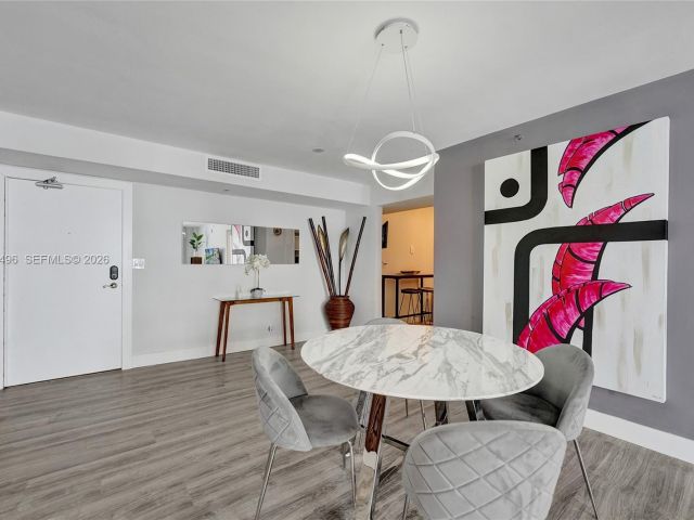 Apartment for rent  Unit #1109 - photo 7505799