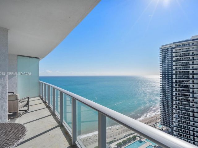 Apartment for sale  Unit #3209 - photo 7512260