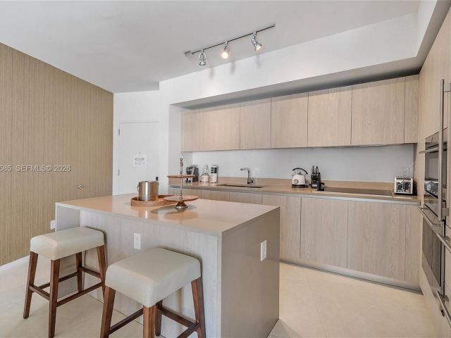 Apartment for sale  Unit #3209 - photo 7512265