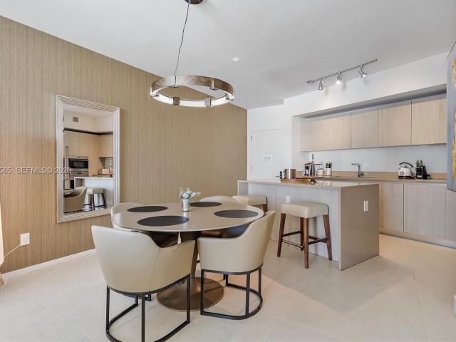 Apartment for sale  Unit #3209 - photo 7512272